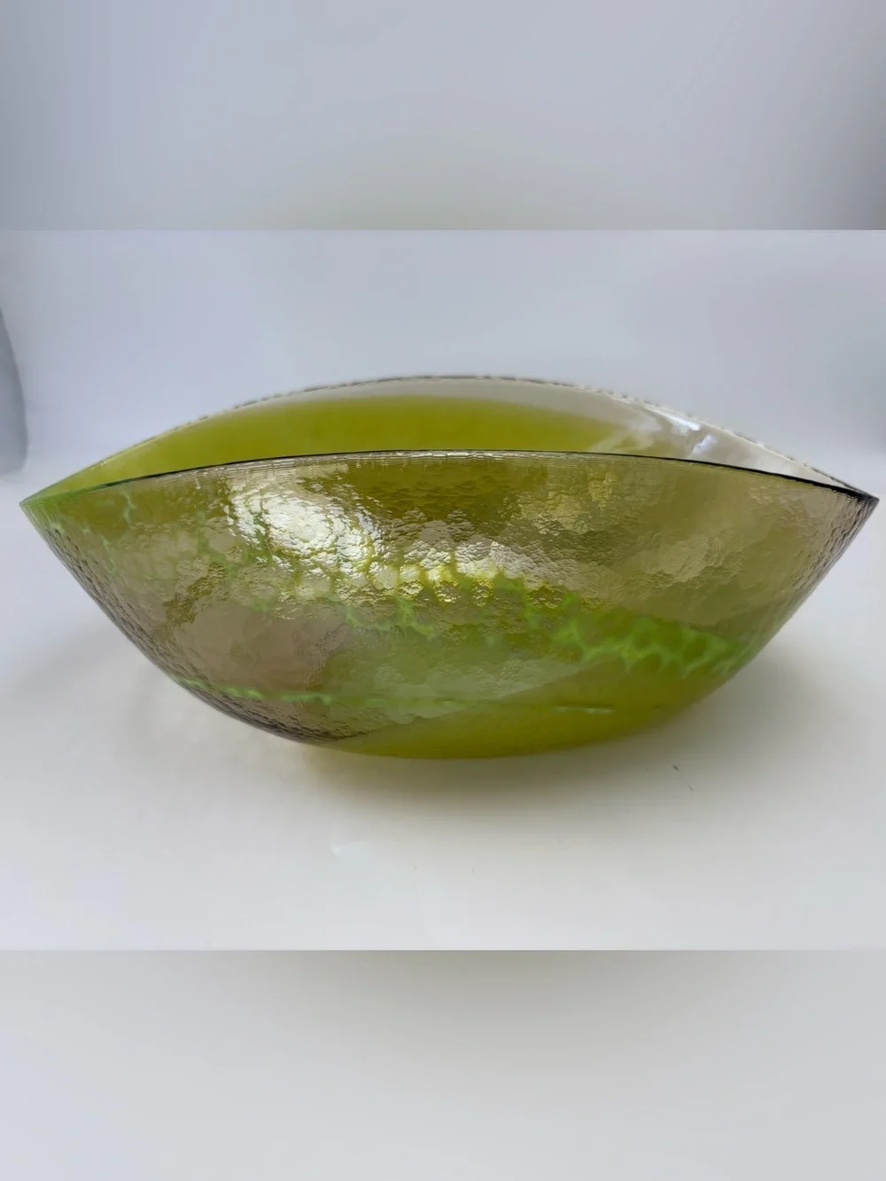 Crate & Barrel Agave Large Centerpiece Bowl Green Murano Glass Made In Italy
